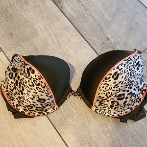 Very Sexy Push Up 34DD